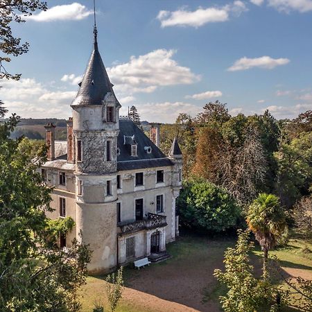 Javerlhac-et-la-Chapelle-Saint-RobertChateau De Puymoger住宿加早餐旅馆 外观 照片